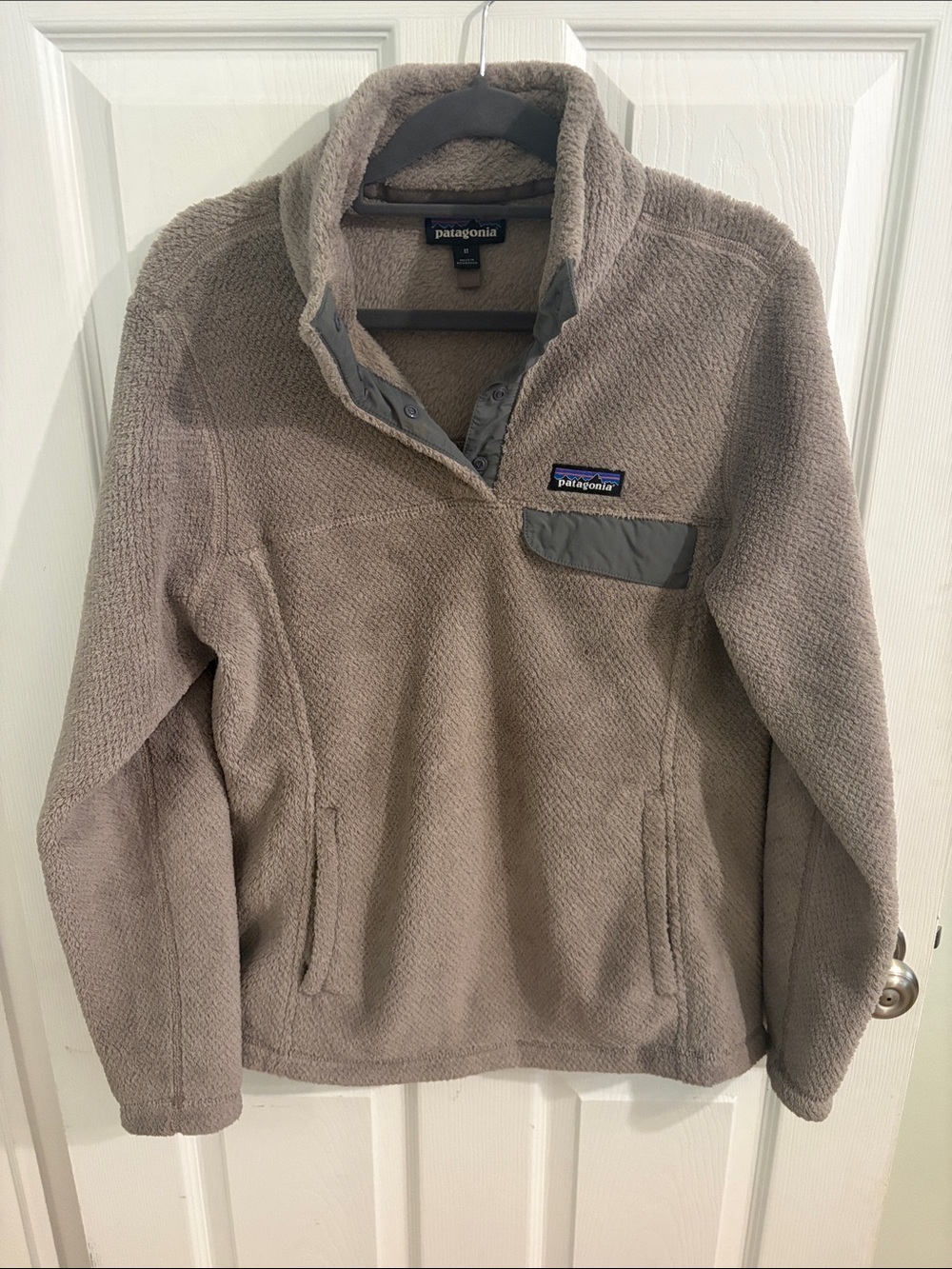 Women’s Patagonia Taupe Retool Fleece